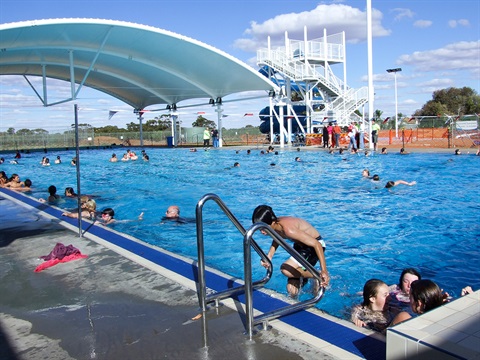 Swimmers using the outdoor pool at the Broken Hill Regional Aquatic Centre